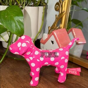 Pink vs Pink Polka Dot Dog